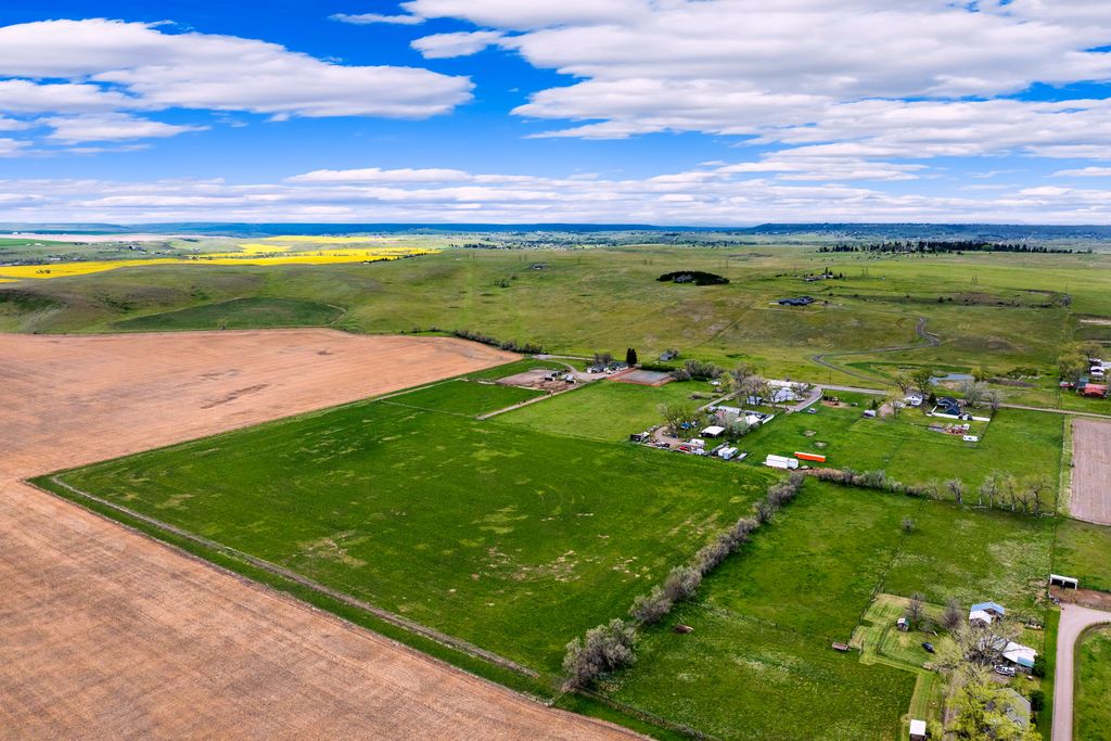 Aerial view of the acreage at 81 Eaton Avenue, Great Falls, MT